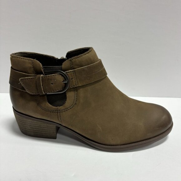 Clark’s Women’s Charlten Rae Brown Ankle Booties, Size 7 M - Picture 1 of 6
